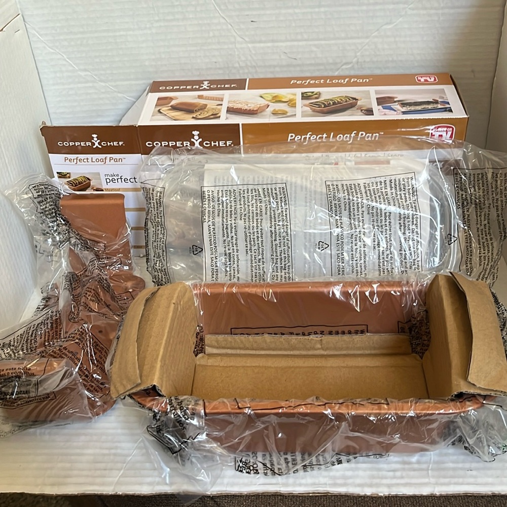 COPPER CHEF LOAF non stick PAN 4 pc set 9x5x3 in NIB tristar product